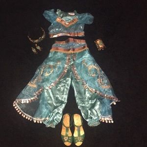 Jasmine complete costume set brand new
